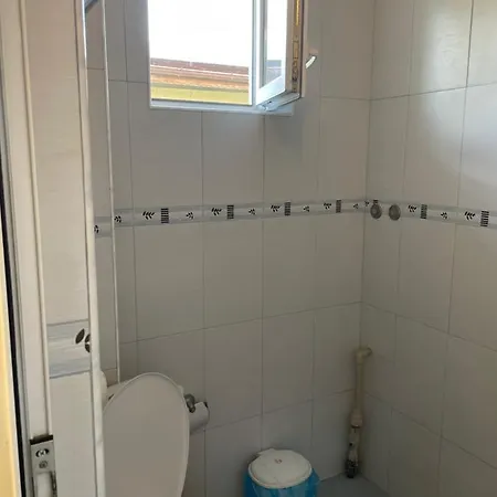 Maison d'hôtes комплекс за гости малки воден 3*