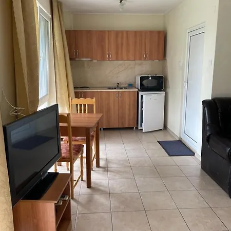 комплекс за гости малки воден