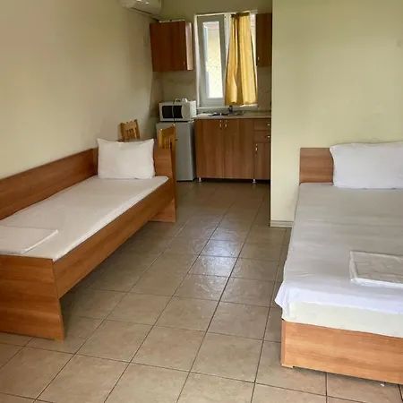 комплекс за гости малки воден 3*