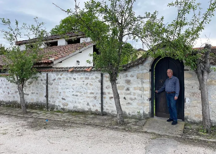 комплекс за гости малки воден Къща за гости 3*